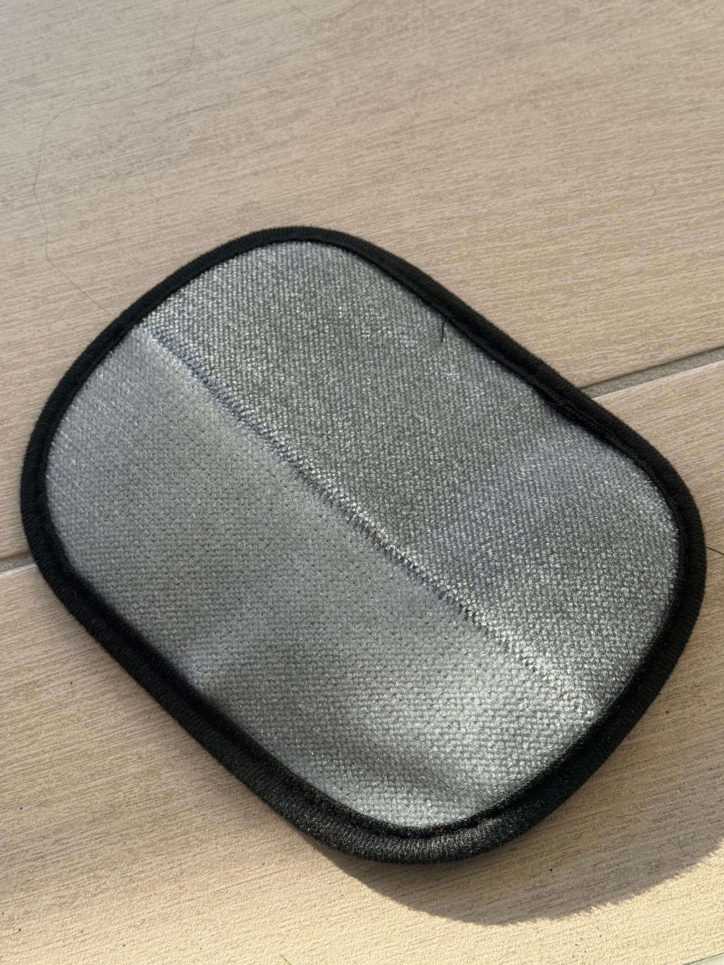 Grooming Gloves/Brush